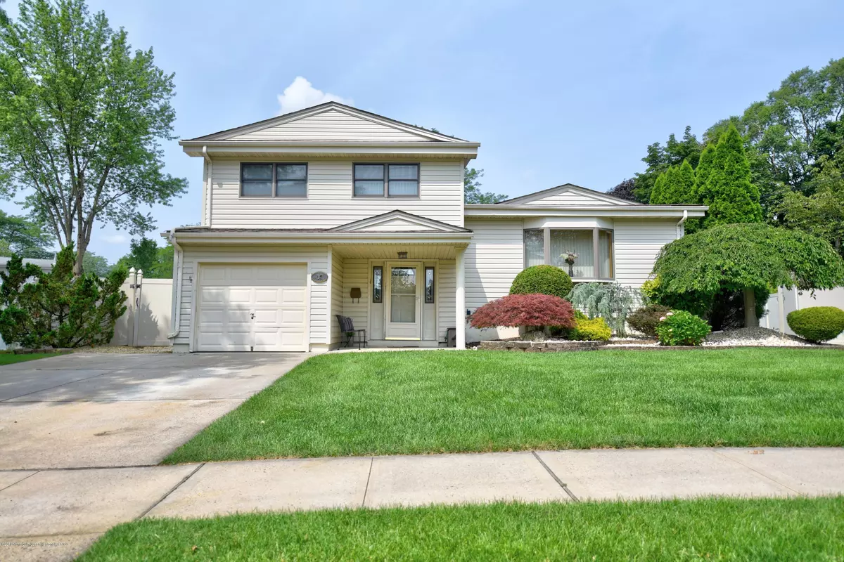 Old Bridge, NJ 08857,37 Grace Drive