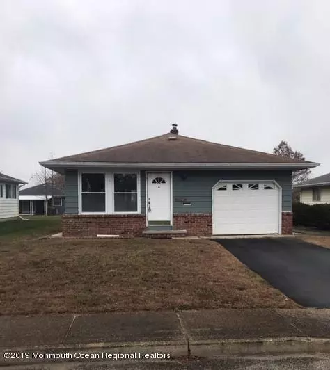 Toms River, NJ 08757,14 Frederiksted Street