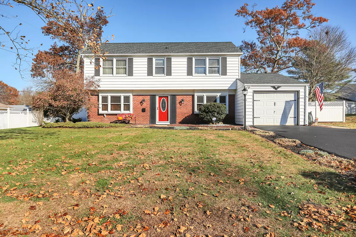 Matawan, NJ 07747,9 Bechstein Drive