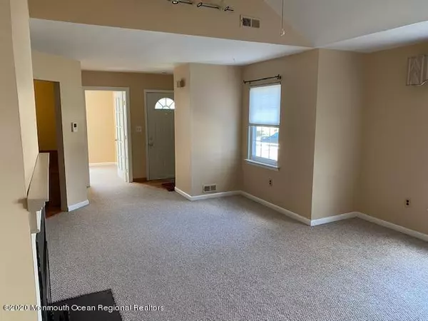 Middletown, NJ 07748,103 Buckingham Circle