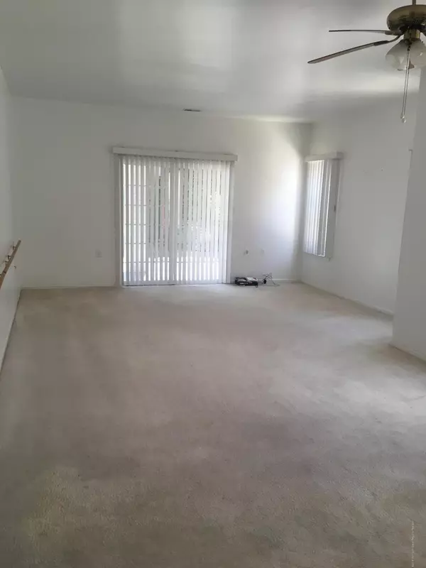 Manahawkin, NJ 08050,43 Highland Drive