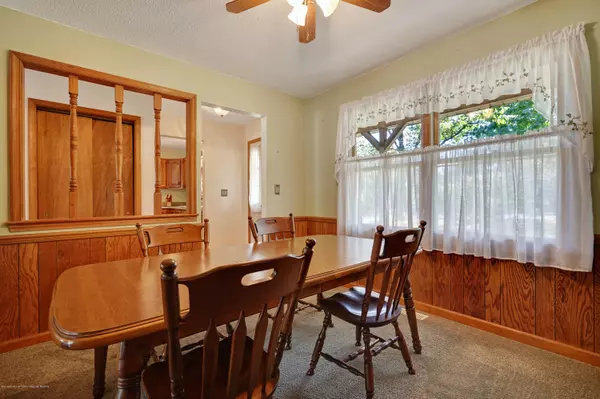 Pine Beach, NJ 08741,83 Midland Avenue