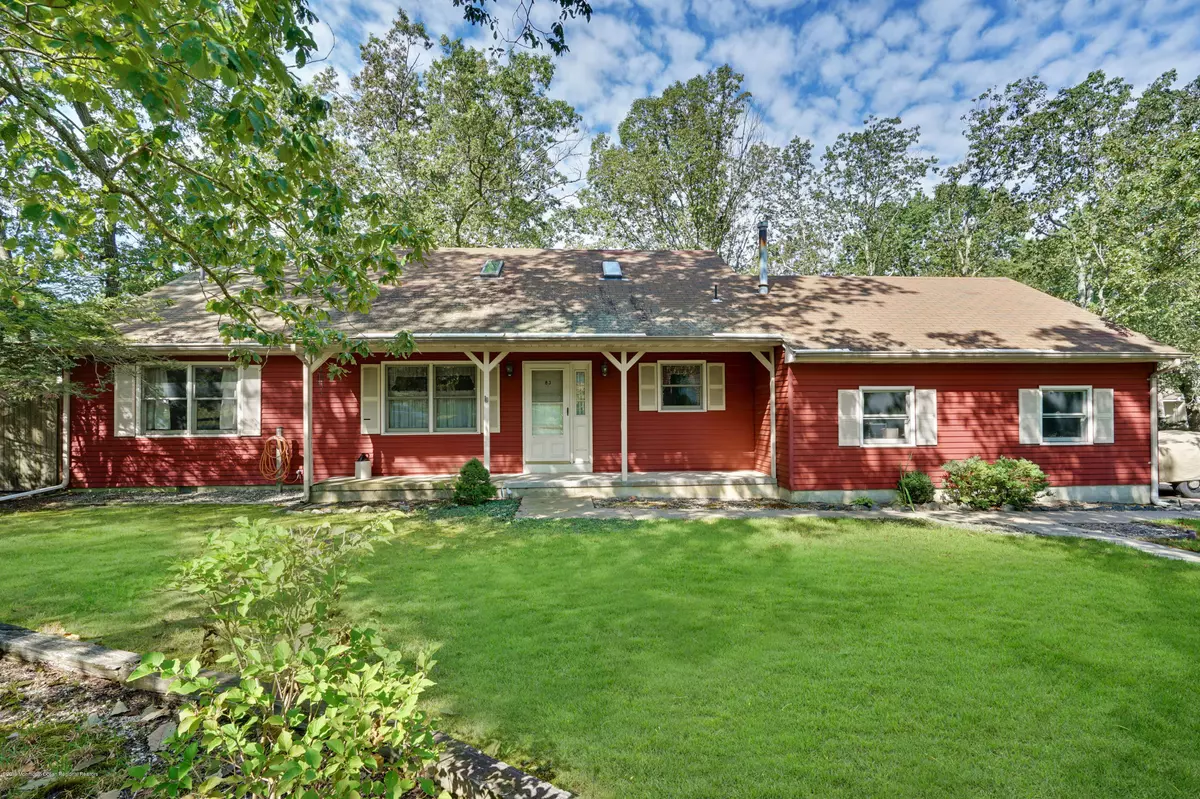 Pine Beach, NJ 08741,83 Midland Avenue