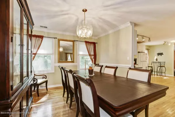 Port Monmouth, NJ 07758,19 Mercer Avenue