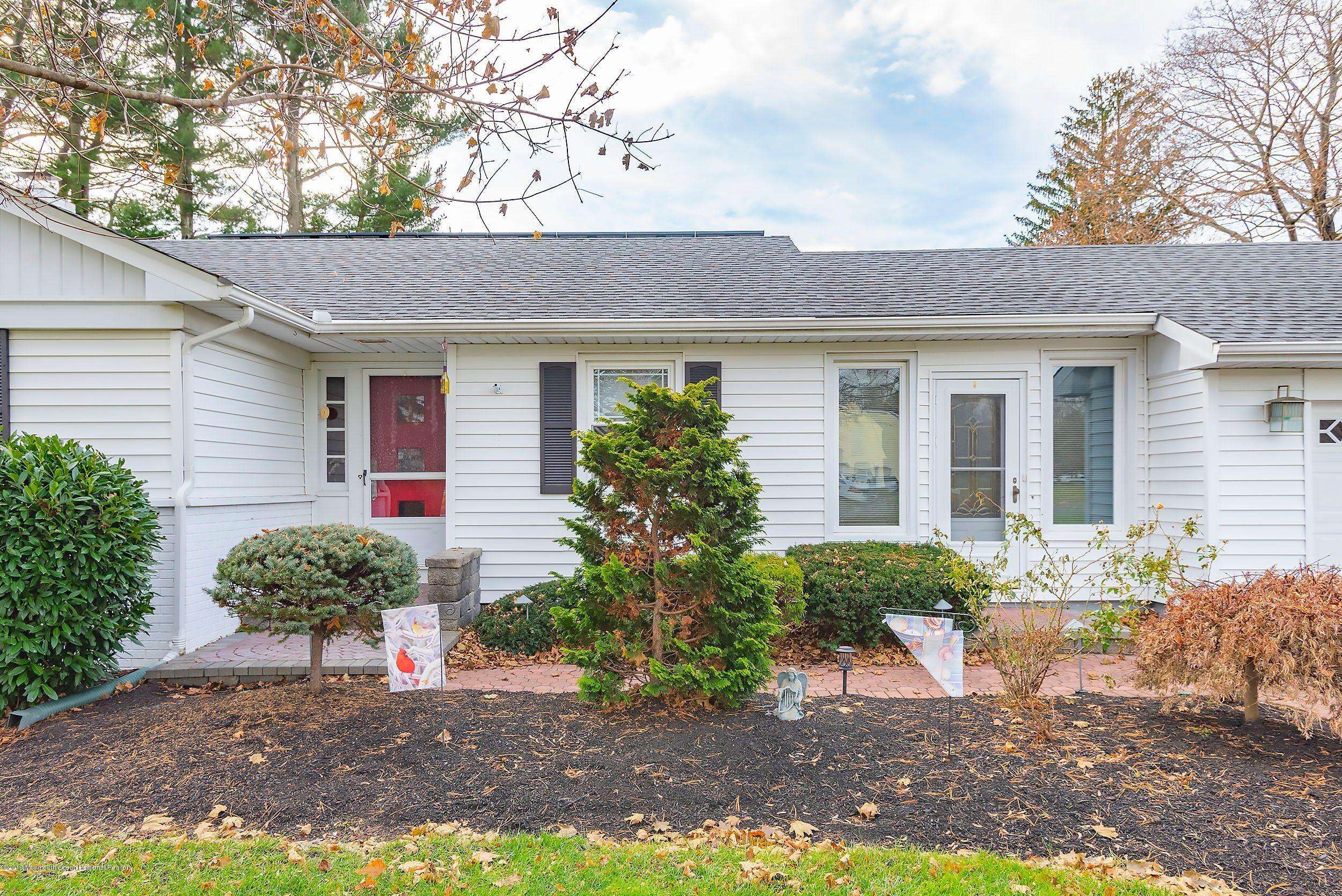 Freehold, NJ 07728,565 Adelphia Road