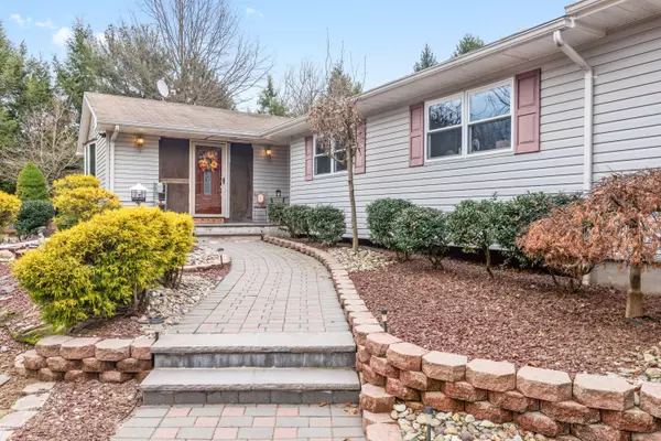 Millstone, NJ 08535,43 Baird Road