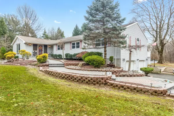 Millstone, NJ 08535,43 Baird Road