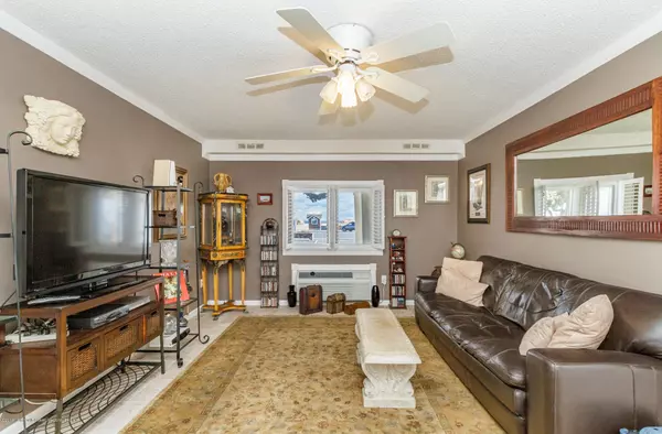 Bradley Beach, NJ 07720,100 Ocean Avenue #11E