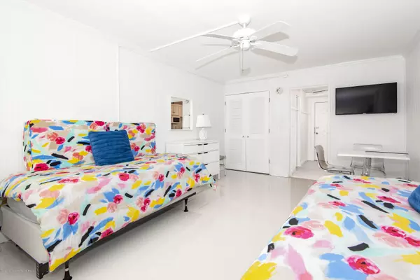 Bradley Beach, NJ 07720,200 Ocean Park Avenue #1F