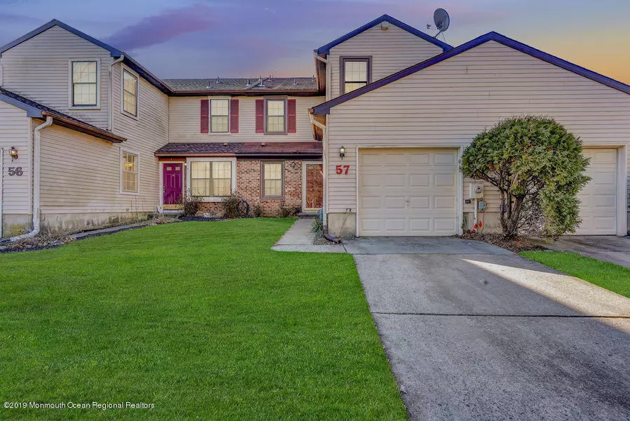 57 E Oleander Drive, Mount Laurel, NJ 08054