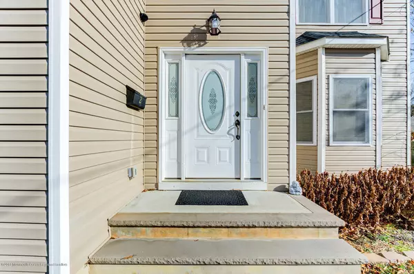 Matawan, NJ 07747,2 Northwood Place