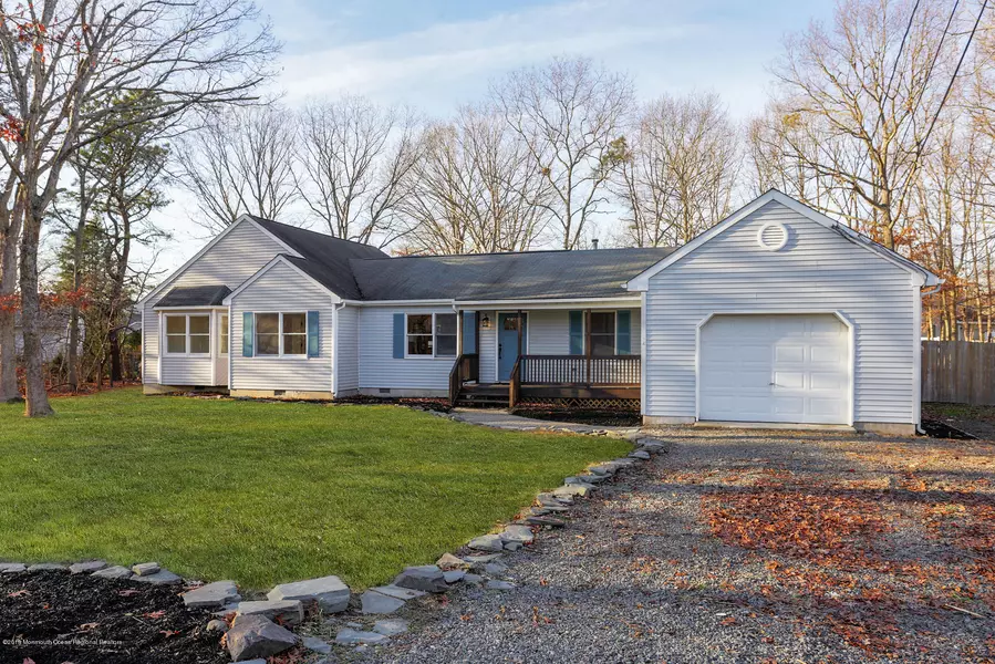 19 Cape Court, Manahawkin, NJ 08050