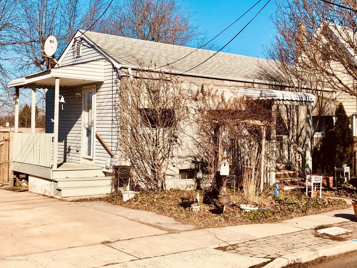 South Amboy, NJ 08879,426 Catherine Street