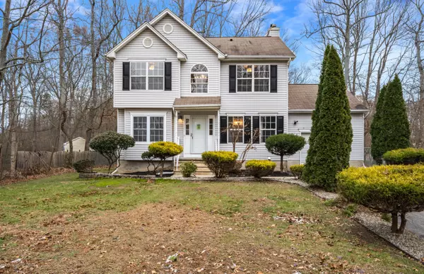 20 Hickory Lane, New Egypt, NJ 08533