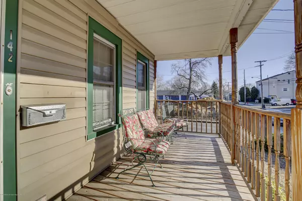 Keyport, NJ 07735,142 3rd Street