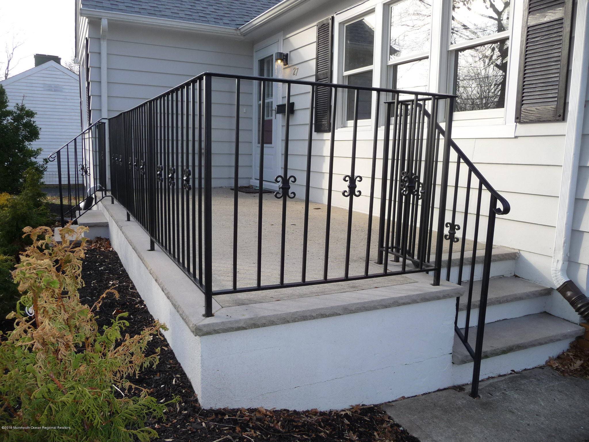 Freehold, NJ 07728,27 Holmes Terrace