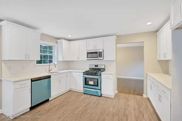 Manahawkin, NJ 08050,116 Barracuda Road