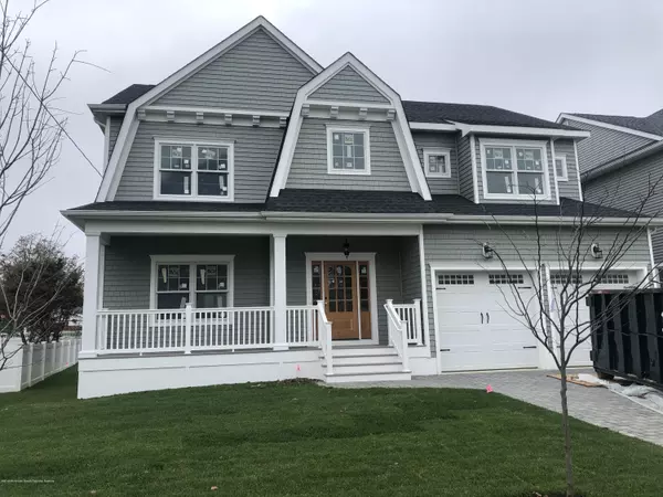 Manasquan, NJ 08736,41 Old Squan Road