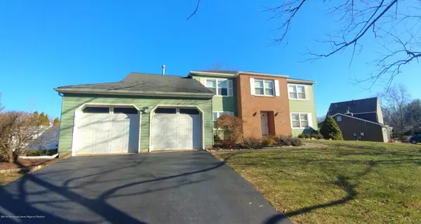 53 Cannonade Drive, Marlboro, NJ 07746