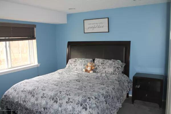 Toms River, NJ 08755,208 Schley Avenue