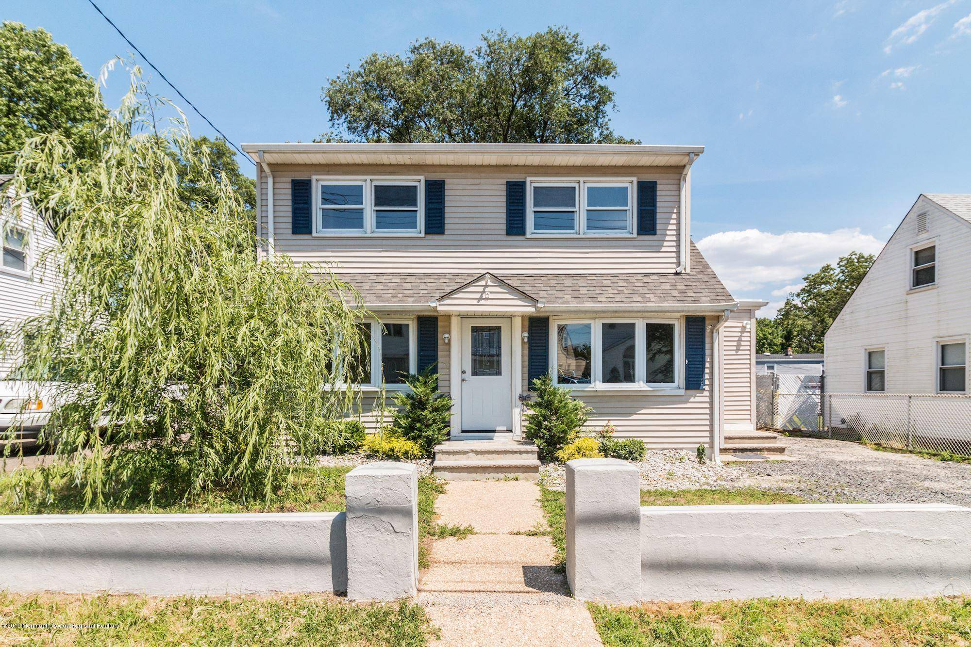 96 Franklin Avenue, Hazlet, NJ 07734