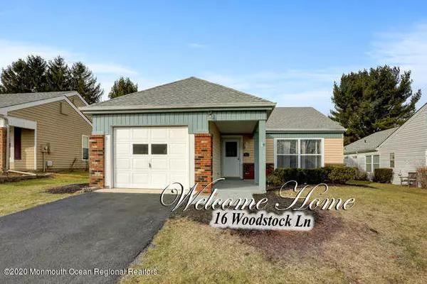 16 Woodstock Lane, Manchester, NJ 08759