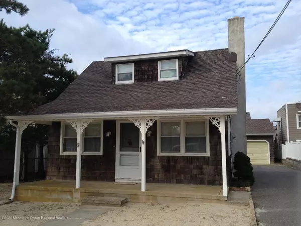 5 Brooklyn Avenue, Lavallette, NJ 08735