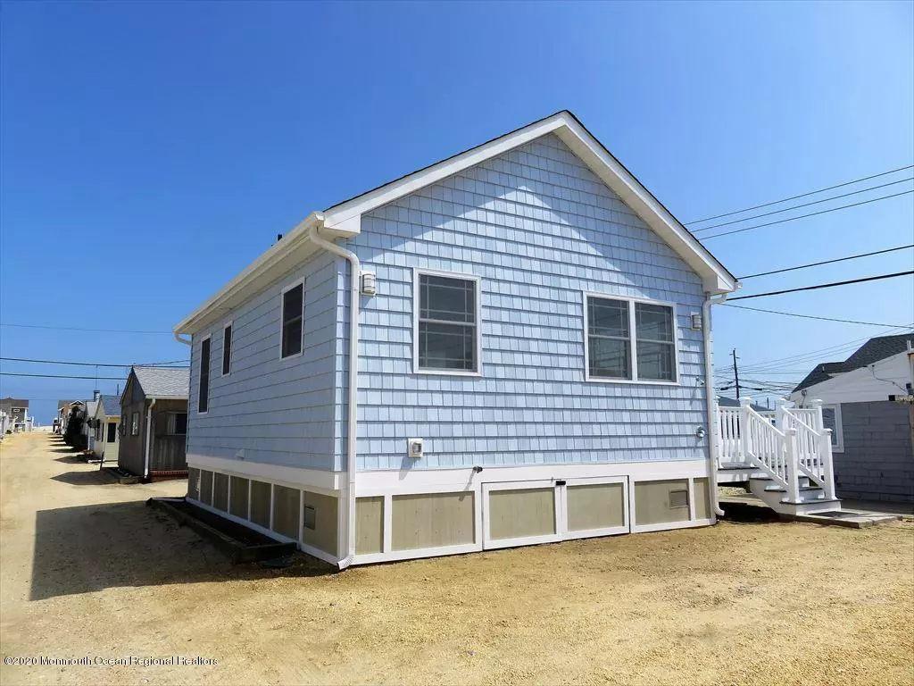 Lavallette, NJ 08735,35 E Swordfish Way