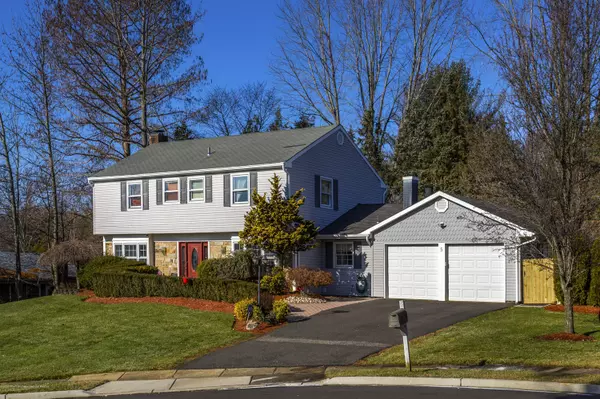 Matawan, NJ 07747,5 Juliet Court