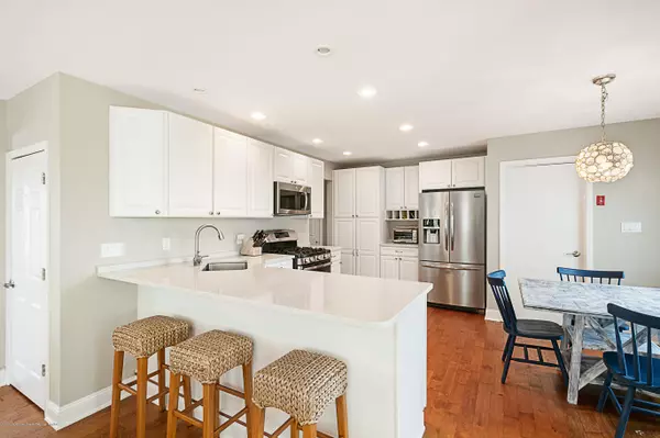 Monmouth Beach, NJ 07750,6 Drew Court