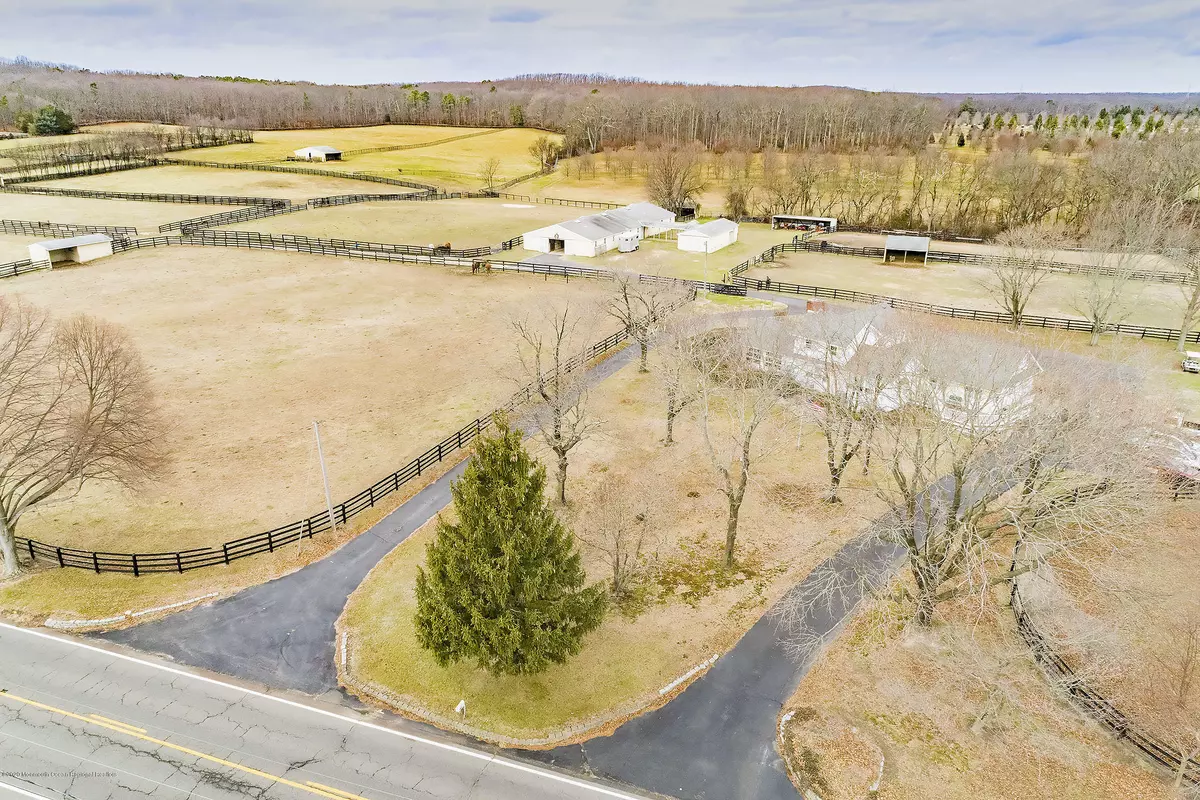 Millstone, NJ 08510,320 Stagecoach Road