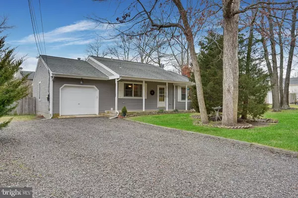 104 Ahoy Road, Manahawkin, NJ 08050