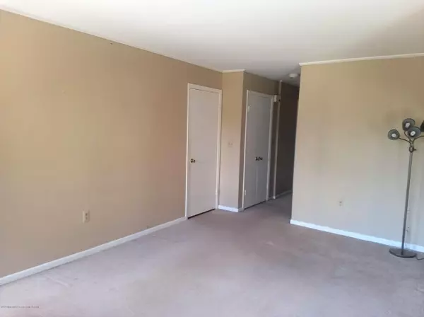 Highlands, NJ 07732,4 Hilltop Terrace