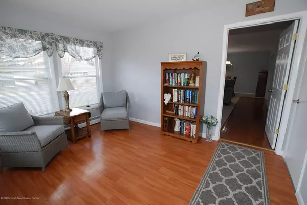 Toms River, NJ 08757,708 Jamaica Boulevard