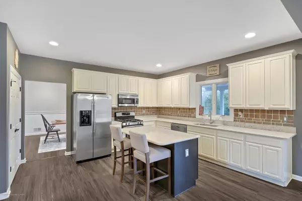 Jackson, NJ 08527,9 Toshi Court