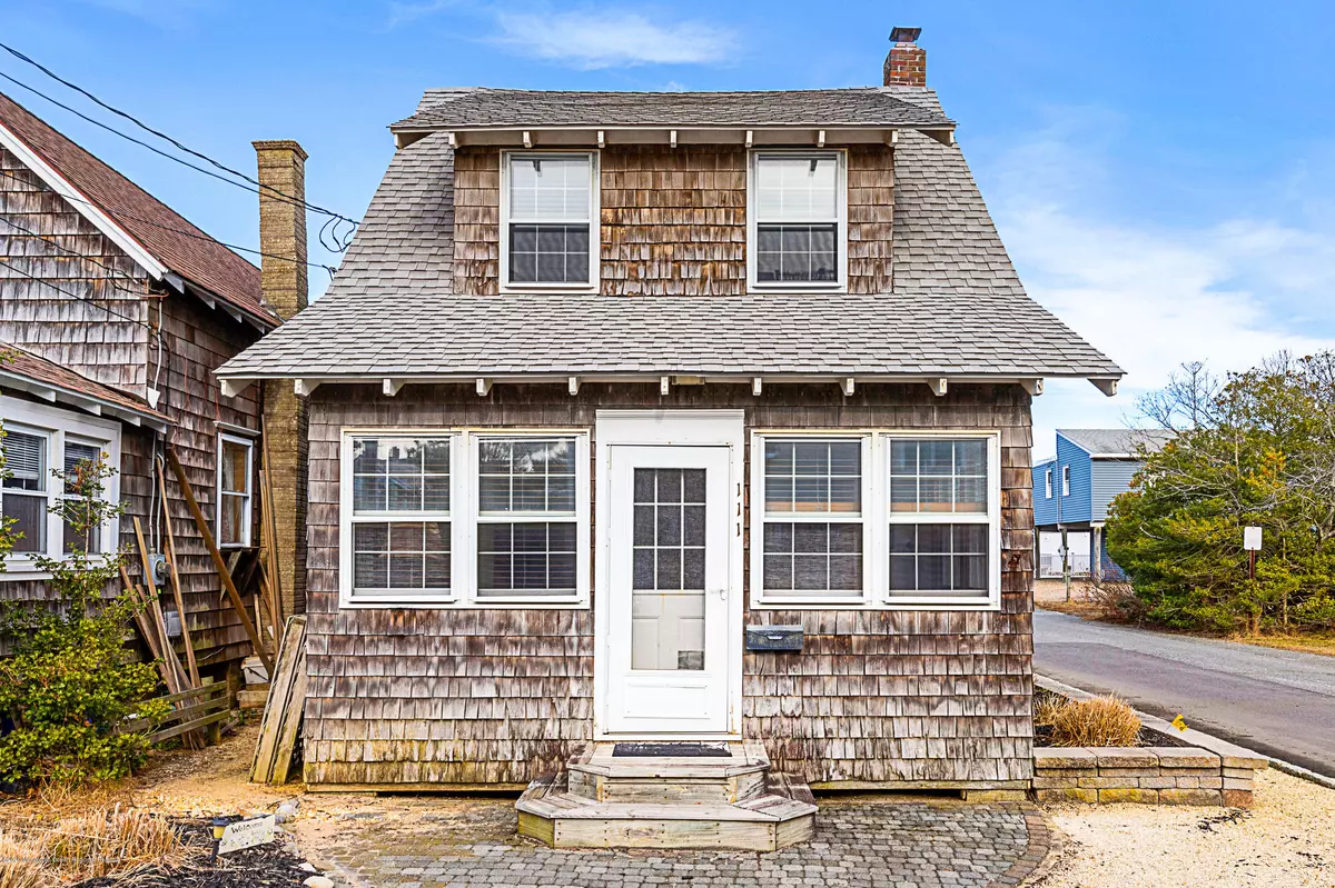 Ship Bottom, NJ 08008,111 E 27th Street