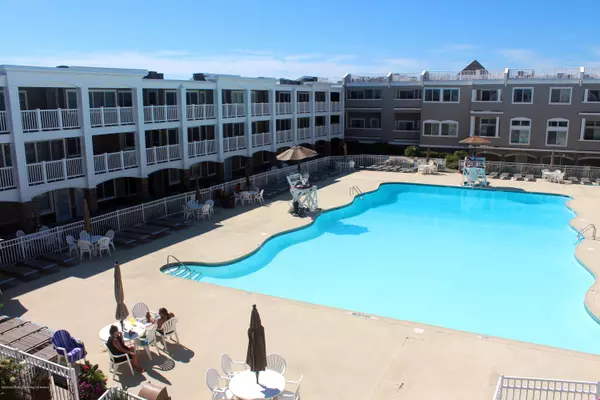 Mantoloking, NJ 08738,438 N Highway 35 #1107