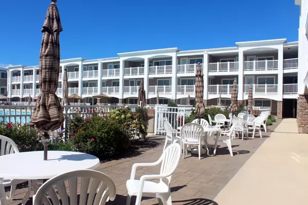 Mantoloking, NJ 08738,438 N Highway 35 #1107