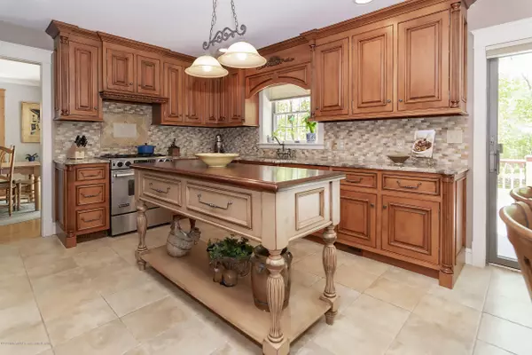 Jackson, NJ 08527,612 Whitecomb Avenue