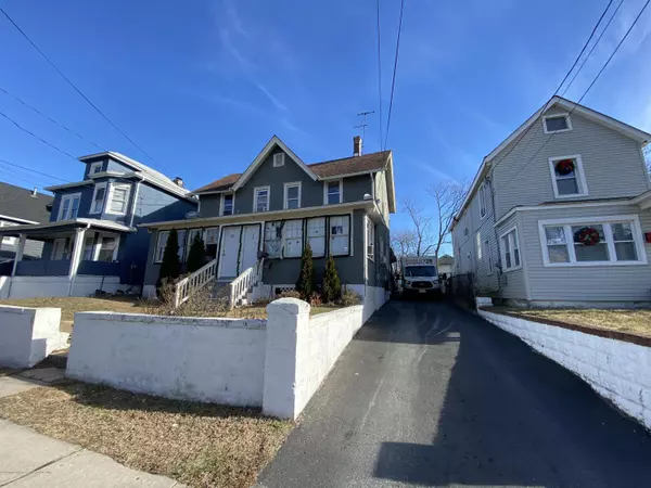 20 Ridge Avenue, Asbury Park, NJ 07712