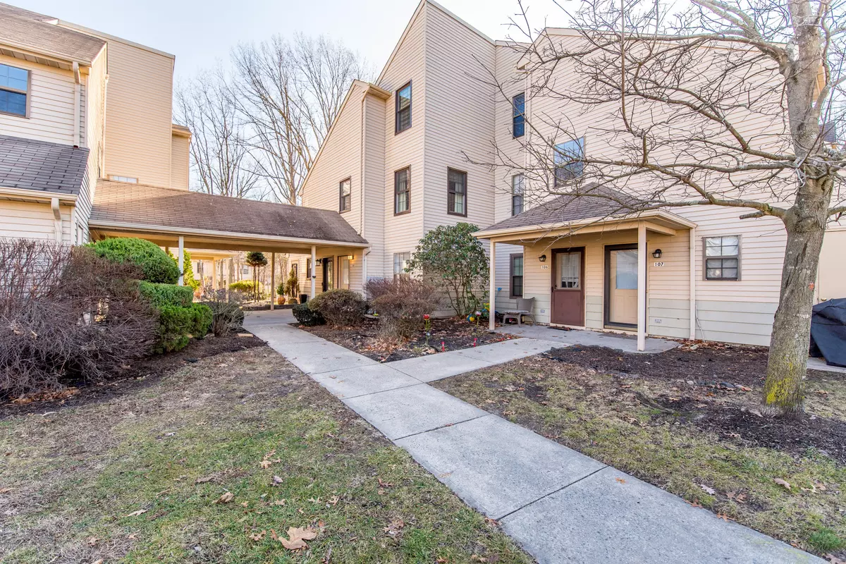 Jackson, NJ 08527,108 Bluebell Drive