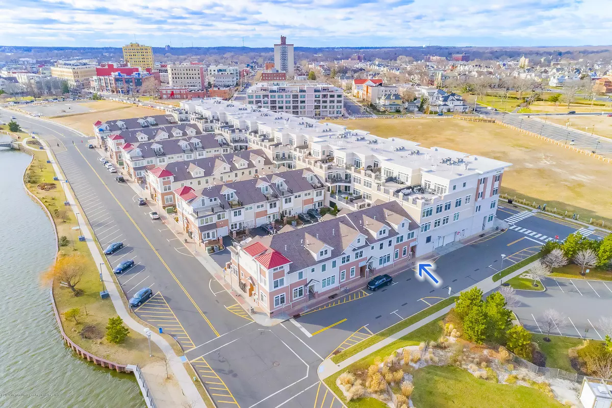 Asbury Park, NJ 07712,9 St James Place