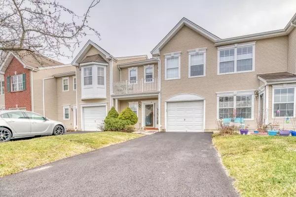 14 Decoy Lane #1000, Freehold, NJ 07728