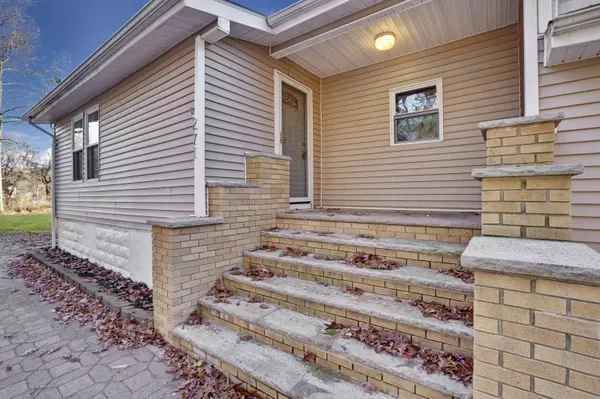 Wayne, NJ 07470,271 Riverlawn Drive