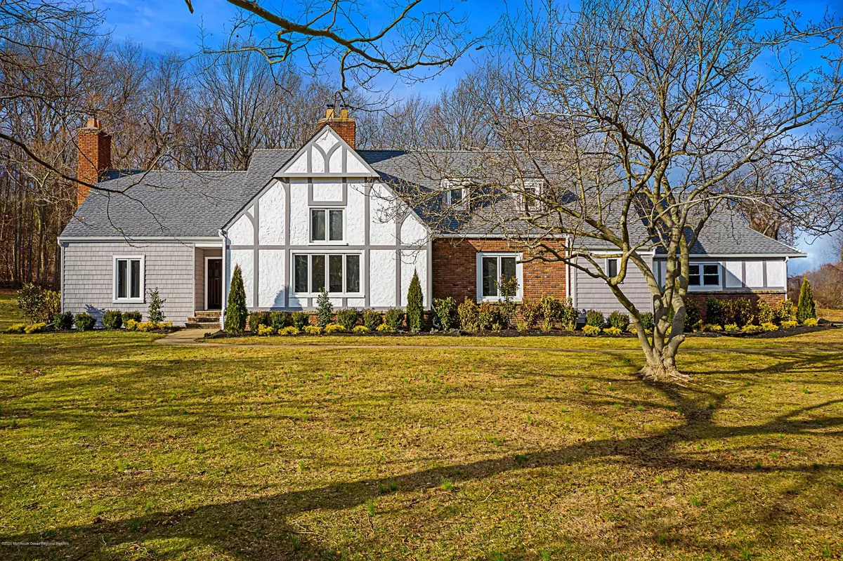 Holmdel, NJ 07733,13 Sunrise Circle