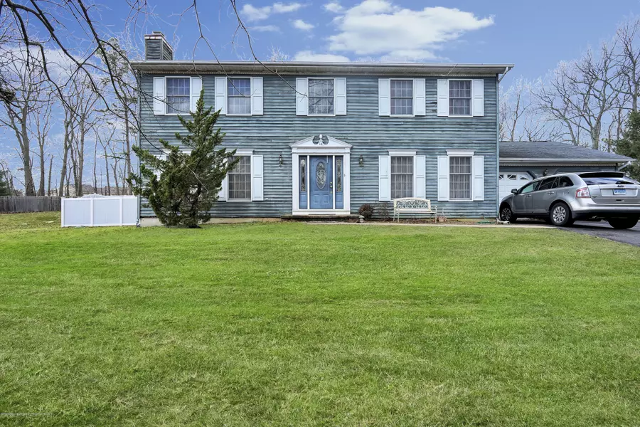 16 Harvest Court, Jackson, NJ 08527