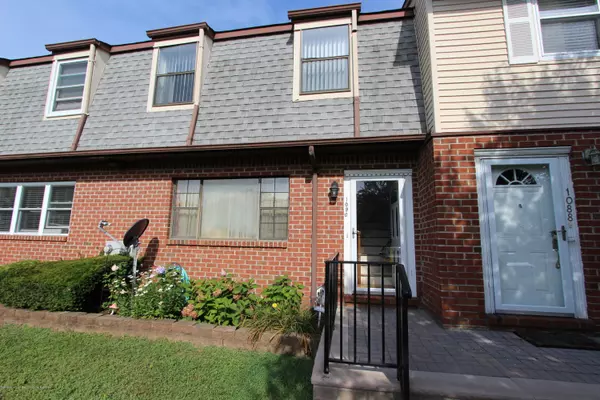 1090 Lizzies Court, Brick, NJ 08724