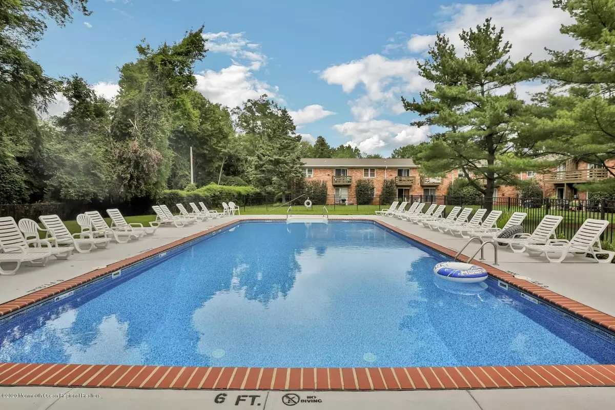 Atlantic Highlands, NJ 07716,96 East Avenue #85