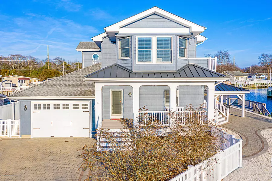 51 Dorothy Drive, Manahawkin, NJ 08050