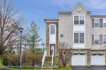 16 Russell Court, Matawan, NJ 07747